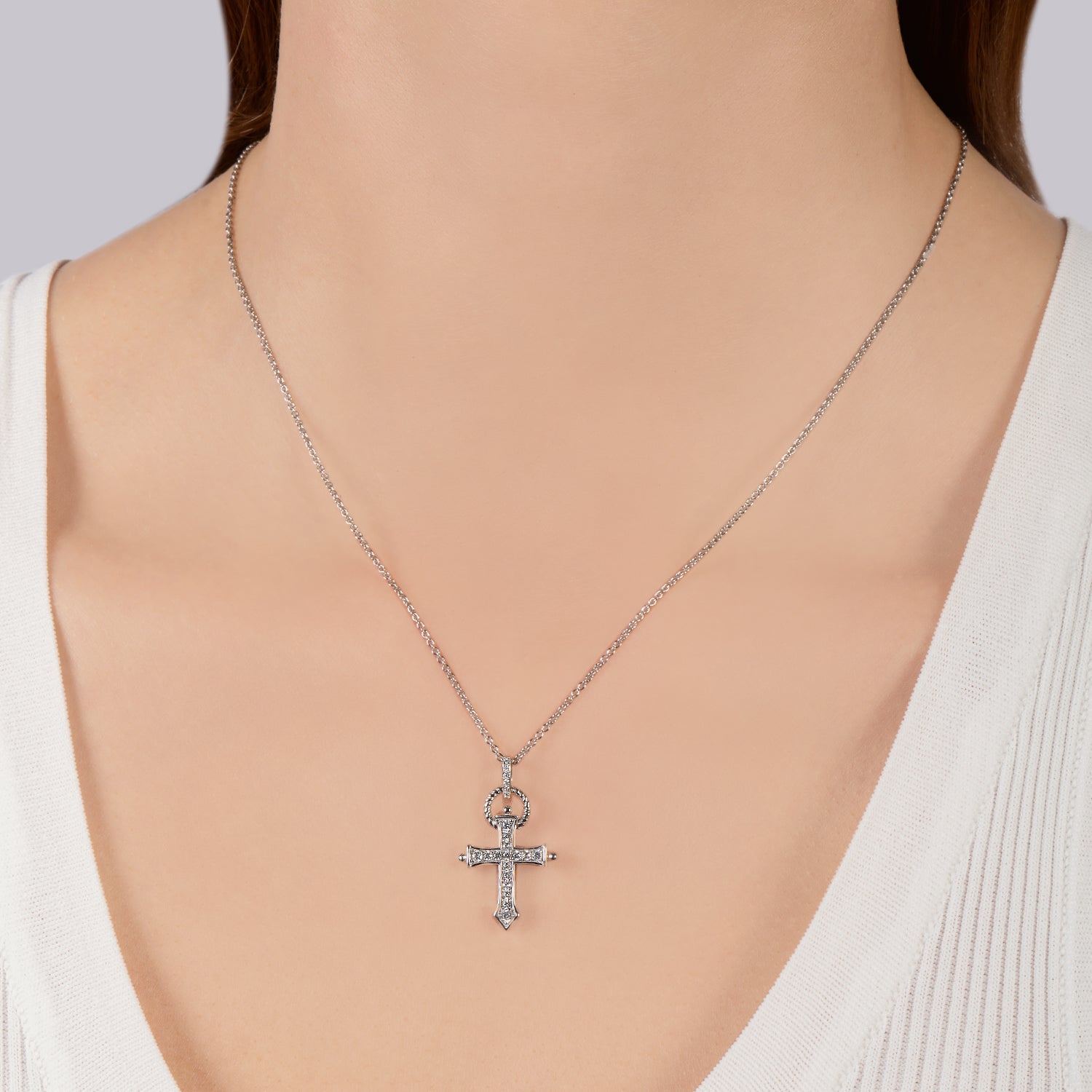 Kendra Scott Large Cross 14k Gold Pendant Necklace in White Diamond – Smyth  Jewelers